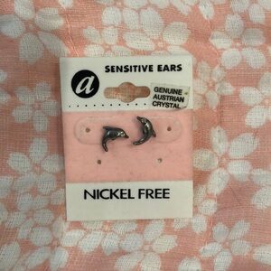 Vintage 90s Claire’s dolphin stud earrings with crystals